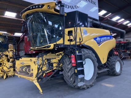 New Holland CR9.80