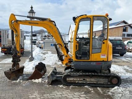 Wacker Neuson EZ 38 mit 3x Löffel