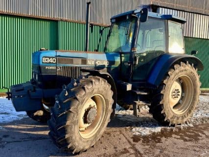 New Holland 8340