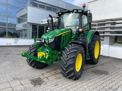 John Deere 6120M