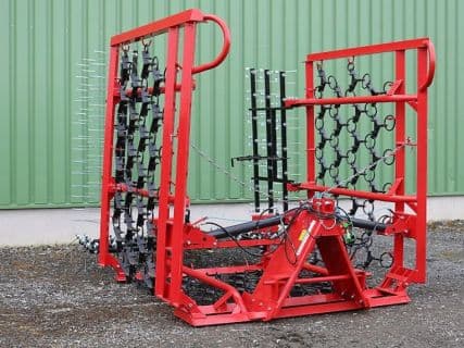 Wiesenschleppe 6 m 4 reihig hydraulisch klappbar