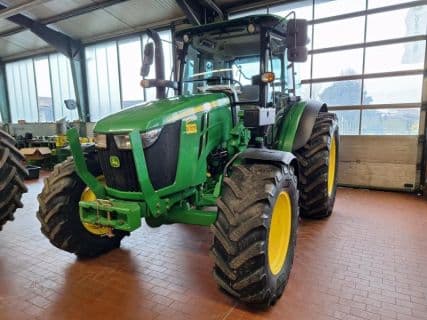 John Deere 5100M
