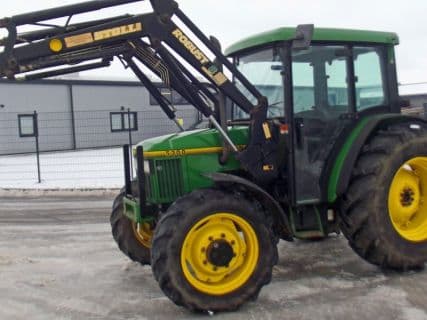 John Deere 5300 +Frontlader