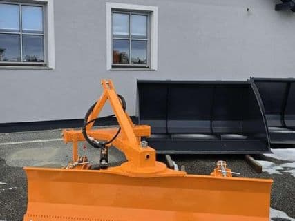 Big Dutchman Planierschild Hydraulisch