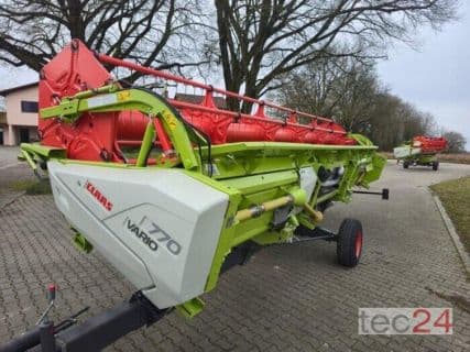 Claas Vario 770