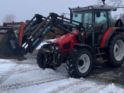 Massey Ferguson 4245