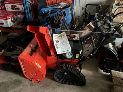 Ariens SCHNEEFRÄSE ST 28 DLET