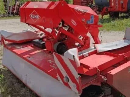 Kuhn fc 313 frontale