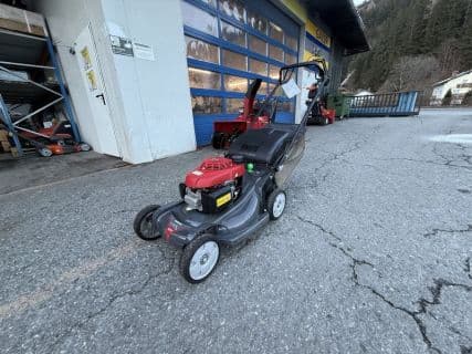 Honda HRX 537 HY mit 53cm Schnittbreite