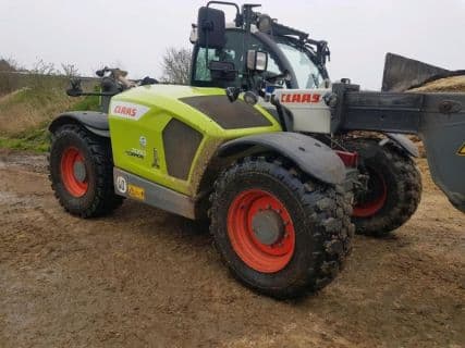 Claas Scorpion 7050