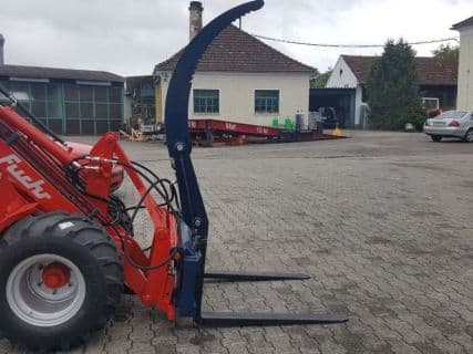 Dominator Palettengabel mit Niederhalter hydr. EURO