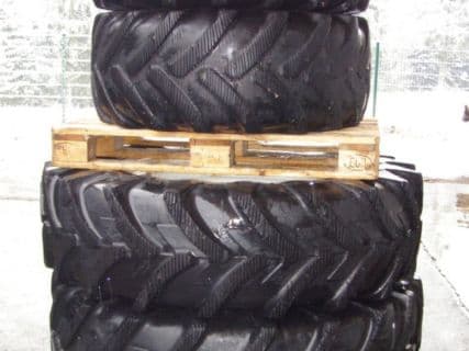 Michelin 16.9-R34 und 425/75-R20
