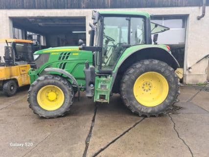 John Deere 6130M