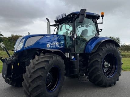 New Holland T7.270 AC BLUEPOWER