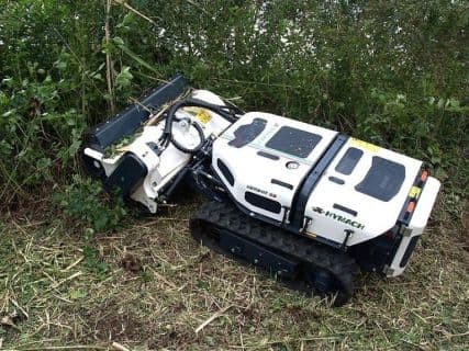 Hymach QB25 Mähraupe Mähroboter Funkraupe Mulchraupe Geräteträge