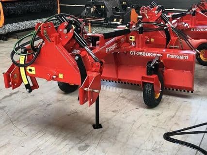 Fransgard Planierschild Polterschild Wegehobel Schneeschild