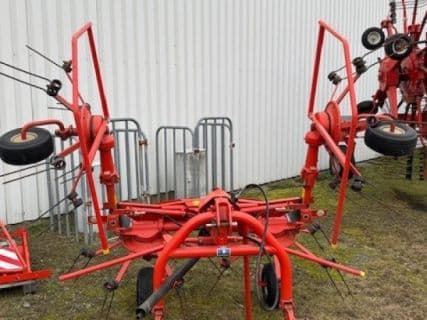 Kuhn GF 422