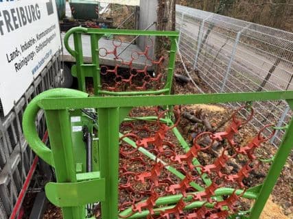 ZAGRODA Wiesenegge 5m 4-reihig hydr.