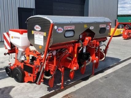 Gaspardo MTR 4 Reihen mit Inox Düngerstreuer