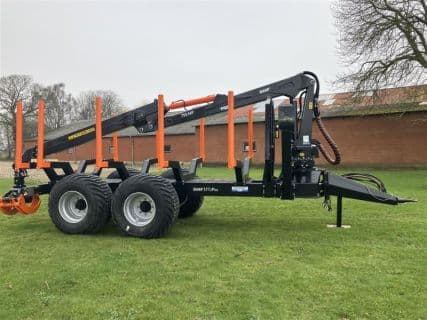 BMF 17 t. skovvogn med 9 m. kran
