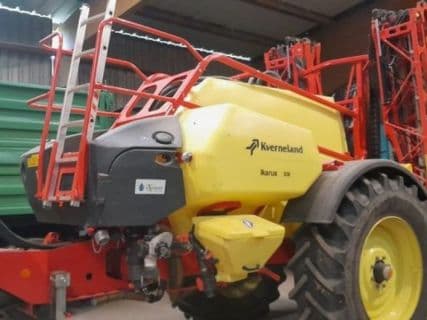 Kverneland Ikarus S 38