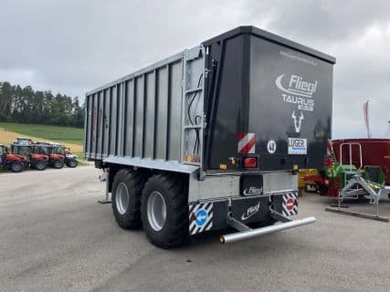 Fliegl ASW 271 Taurus FOX Dosierwalze