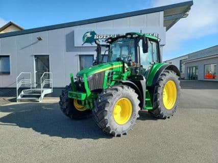 John Deere 6110M
