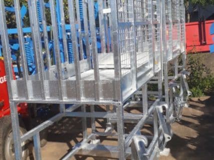 Fliegl Arbeitsbühne