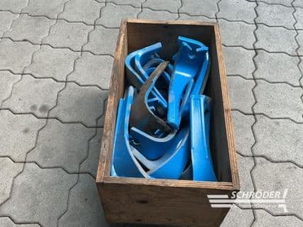 Lemken KREISELEGGEN-ZINKEN AUFGEPANZERT