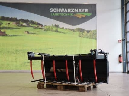 Giant Dung-Silagegabel 1750mm