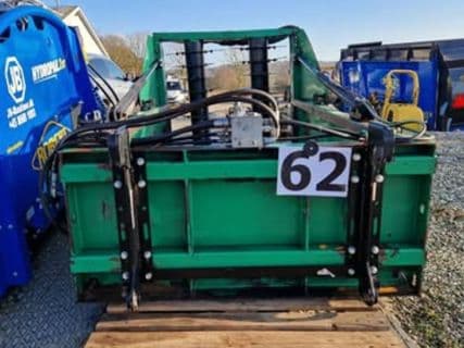 Spread-a-Bale SBL125