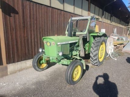 John Deere 1020