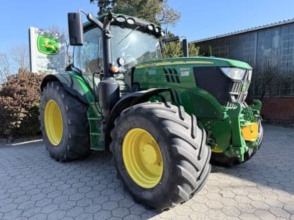 John Deere 6155R