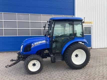 New Holland BOOMER 50 HST