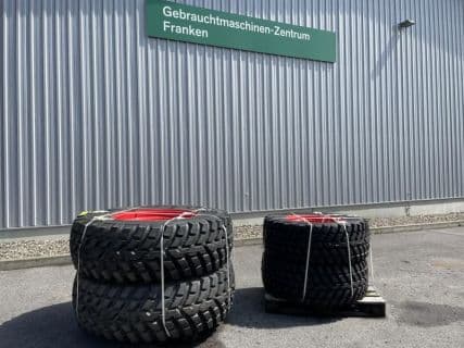 Fendt NOKIAN 420/65 R24 & 480/80 R30