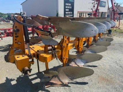 Huard Charrue 5CORPS .