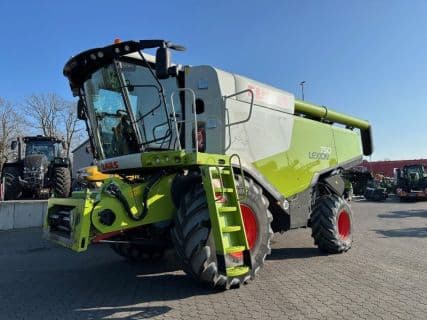 Claas Lion 750