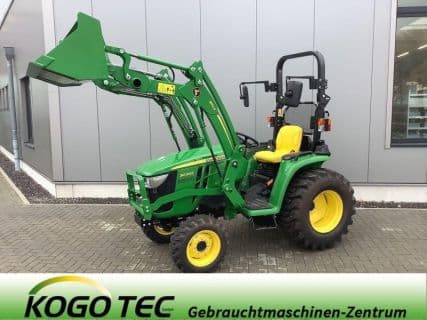 John Deere 3038E