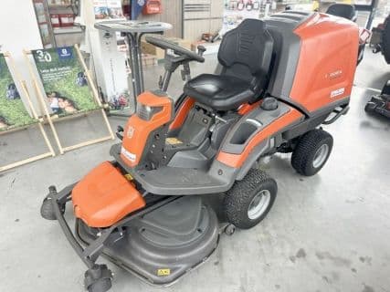 Husqvarna Rider RC 320Ts AWD