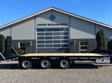 27TLL . Affjedret træk og affjedret aksler. Med hydrauliske ramp