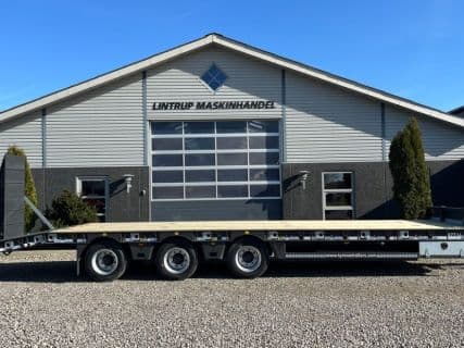 27TLL LANG MODEL med forbredningsudstyr . Affjedret træk og affj