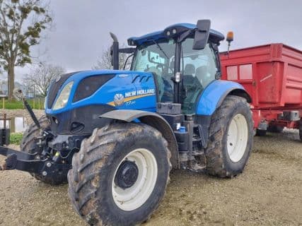 New Holland T7 210 AC