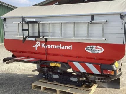 Kverneland acta TL 3900 GEOSPREAD