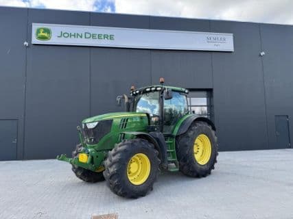 John Deere 6210R