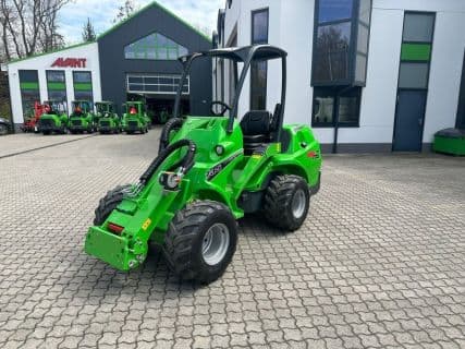Avant 735 Multifunktionslader
