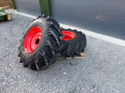 BKT Räder 16.5/85-24 zu Claas Trion 16.5/85-24