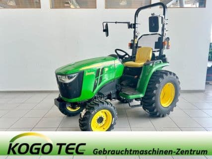 John Deere 3025E