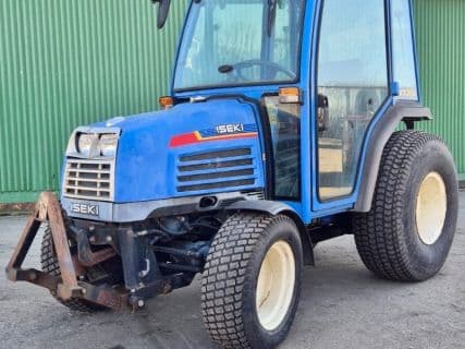Iseki TG 3135 + Frontmulcher