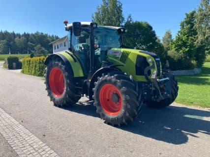 Claas Arion 450