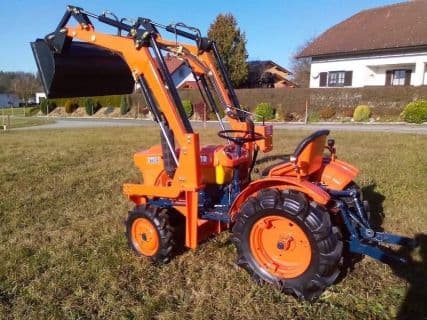 Kubota B7001 MIT FRONTLADER